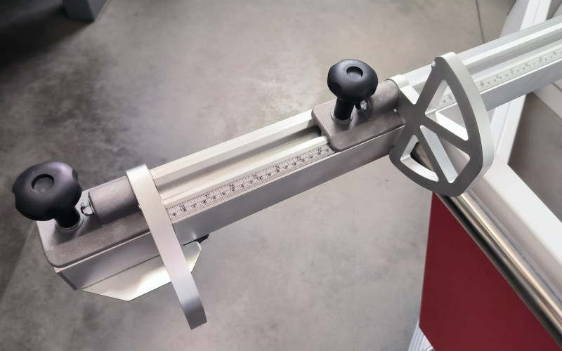 Formátovací pila s předřezem SICAR SEGA 350